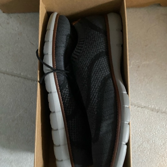 NIB JOHNSTON & MURPHY HOLDEN KNIT WINGTIP dress shoe - Picture 4 of 4